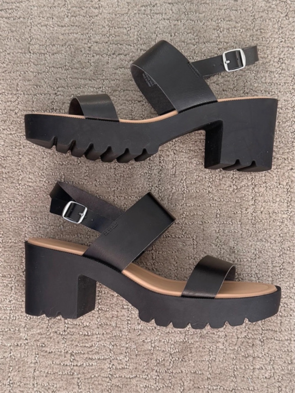 Sun + Stone Women’s 9M Faux Leather Black Strappy Sandals with Block Heel